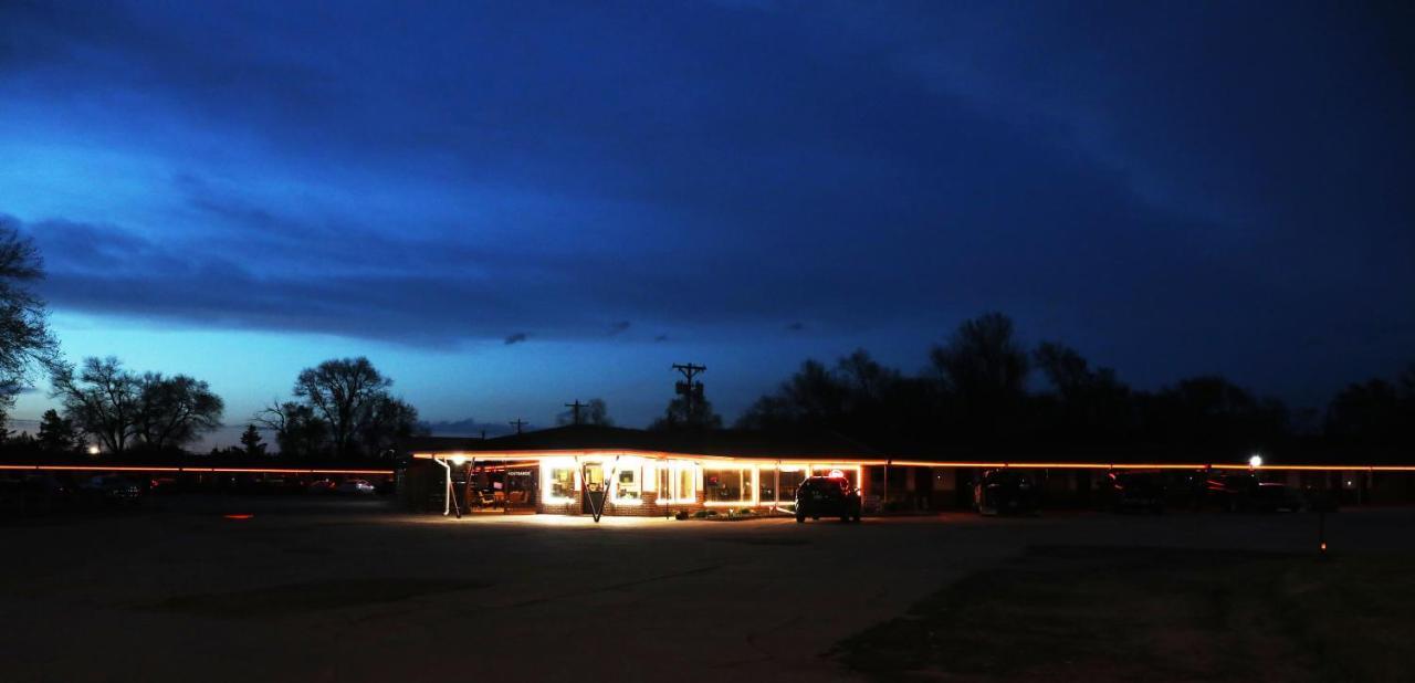Raine Motel Valentine Exterior foto