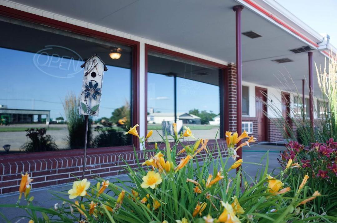 Raine Motel Valentine Exterior foto